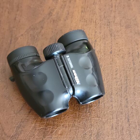 Vintage Nikon Travelite III 7 x 20 7.1  CF Travel Size Compact Binoculars - Picture 8 of 11